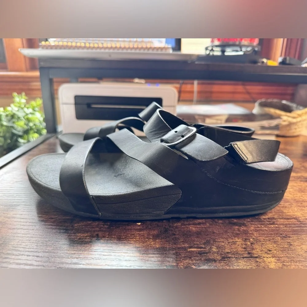 FitFlop Lulu Leather Back-Strap Sandals Black US 10